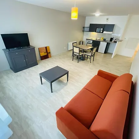 Apartamento Idéal à - 392